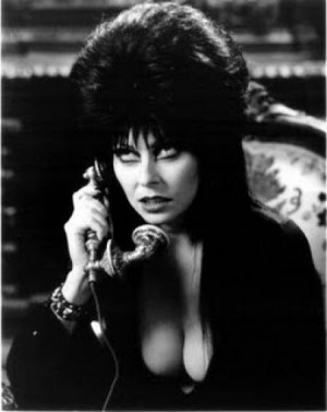ELVIRA TRICKING AND TREATING (6 pics)