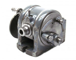 Thread: I bought a dividing head Divisore Universale, I need some help