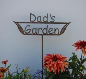 Dad's OR Mom's OR Papa's OR Nana's Garden Sign Metal Stake or Choose ...