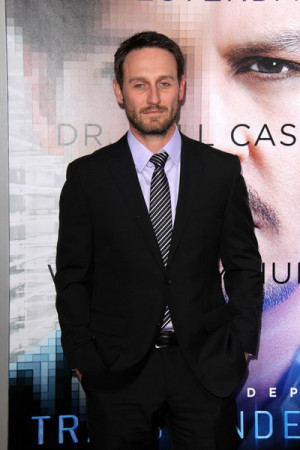Josh Stewart Pictures & Photos