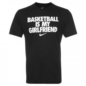 ... Basketball Bekleidung T-Shirts SGX Basketball Is My Girlfriend T-Shirt