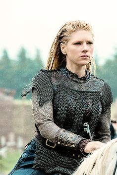 Norse Warrior Queen, Ragnar's first wife and shieldmaiden Lagertha ...