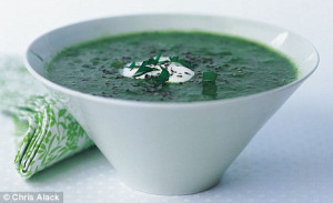 Recipe: Fresh parsley soup with a swirl