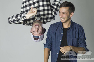 Twenty One Pilots Face Blurry