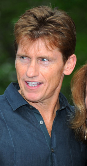 MV5BMjI5MTY3NjUwNF5BMl5BanBnXkFtZTcwOTM5NTkwNQ@@._V1_SY1200_CR84,0,630 ...