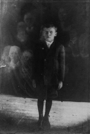 ghost #paranormal #vintage #occult #spirit photography #creepy