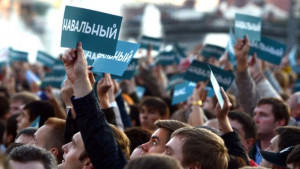 Supporters of Russian opposition leader Alexei Navalny during a rally ...