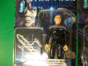 Star Trek First Contact Figures Set Picard Riker Borg Worf Data ...