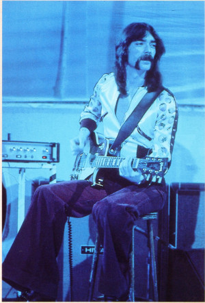 Steve Hackett Talks Gear...