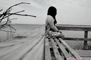 alone-girl-beach-sad-girl-broken-heart.jpg