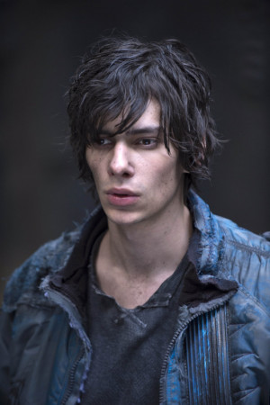 Jasper (Devon Bostick)