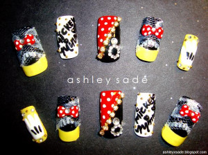 NAILSSS DID: Mickey & Minnie.