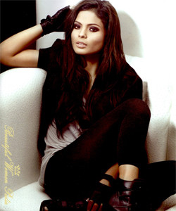 Lovi Poe – An Alluring Filipina Actress/Singer