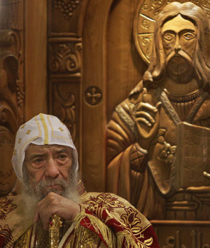 Coptic Pope Shenouda III leads Christmas Eve Mass at the Coptic ...