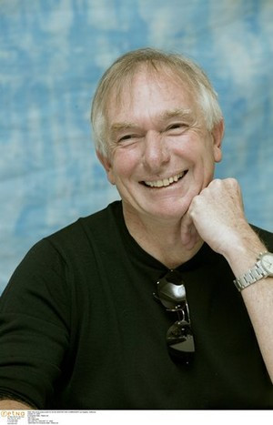 Peter Weir at the press junket for his film MASTER AND COMMANDER Los