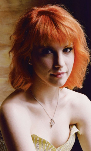 Hayley Williams and her gorgeous hair.: Favorite Celebrities ...