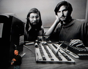 Wallpapers & Some Rare Photos in the memory of Steve Jobs