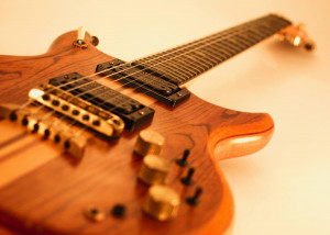 Guitar Wallpaper - Electric Guitar with Wooden Body - 1050x750