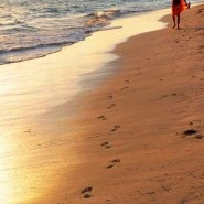 Inspirational quote: Footprints