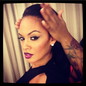 Basketball Wives] Evelyn Lozada Sexiest Photos and Craziest Quotes