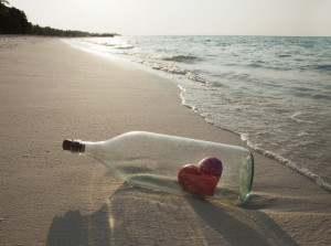 Collection of Message in a bottle pictures with love quotes