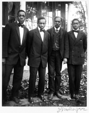 James Van Der Zee – Harlem Renaissance Photographer