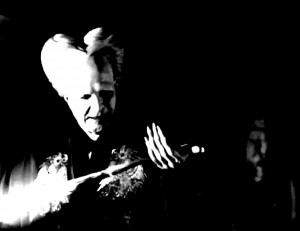 Black & White: Gary Oldman as Dracula in Dracula