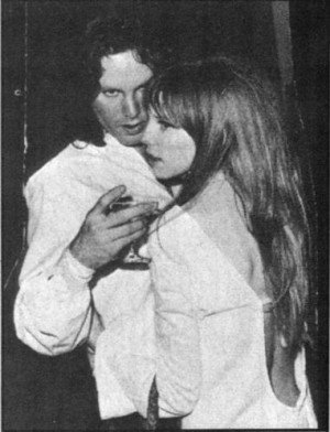 Jim Morrison And Pam Wedding jim-morrison-jim-love-pam-