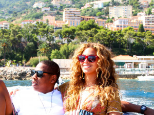 Beyonce's Tumblr Photos: Baby Bump, Jay-Z, Vacations And More!