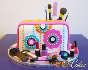 Cosmetics+Make+Up+Bag+Cake