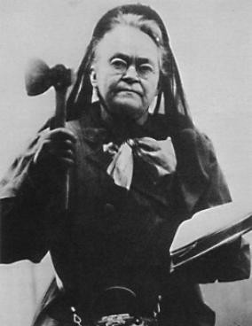 carry amelia moore nation carrie nation as she came to be known was a ...