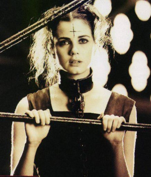 Mia Kirshner as Sarah in The Crow: City Of Angels.