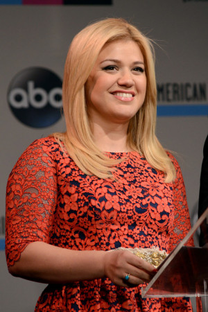 Mom-to-be Kelly Clarkson has slammed despicable rumors her husband ...