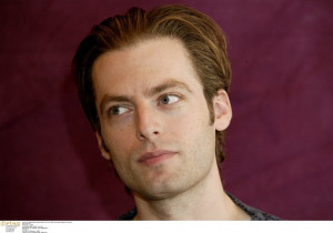Justin Kirk Picture 29