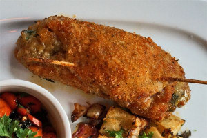 ... cloves garlic 1/2 carrot 4 boneless pork chops Salt Pepper 2 beate