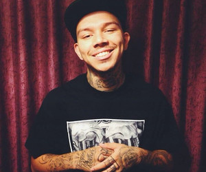 Phora Rapper