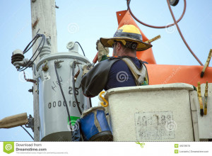 new hampshire united states august 18 2014 a lineman for new hampshire ...