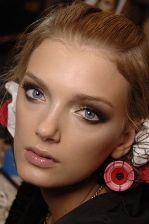 Lily Donaldson Pictures