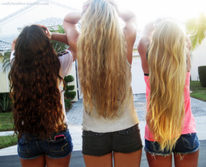 curly hair, tanned, body, brunette, beautiful, charms, cool, friends ...