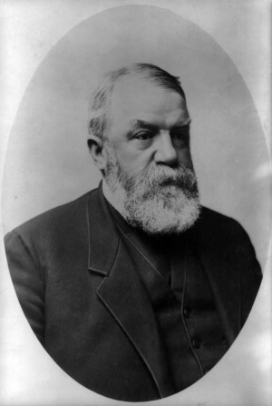 Dwight L. Moody, A man ought to live so that everybody knows he is a ...