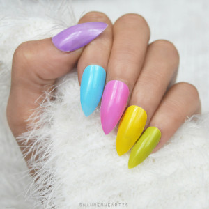 Give Your Nails A Pop Of Colour