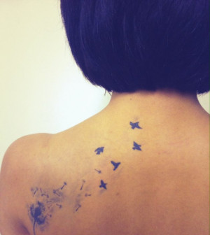 Sophie Kok has a tattoo of a disintegrating dandelion and the ...