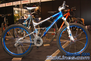 http://www.bansheebikes.com/spitfire.html
