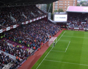 LONDON - Olympic Stadium (54,000)