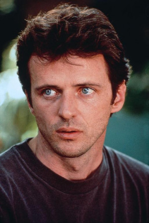 Thread: Classify Aidan Quinn