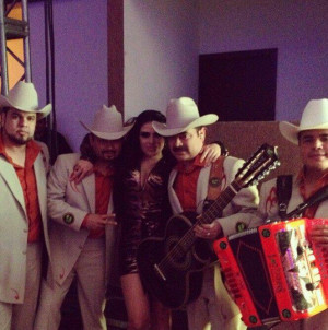 Showing Gallery For Claudia Ochoa Felix Y El Chino Antrax