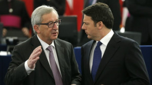 ... : Jean-Claude Juncker (links) im Gespräch mit Matteo Renzi. Keystone