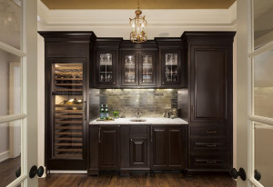 Butler’s Pantry with wet bar