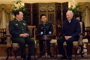 Singapore's Minister Mentor Lee Kuan Yew (R) meets with visiting ...