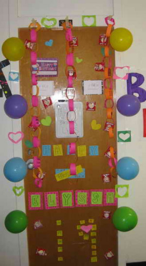 ... room door , decorate a dorm room door , how to unlock a dorm room door